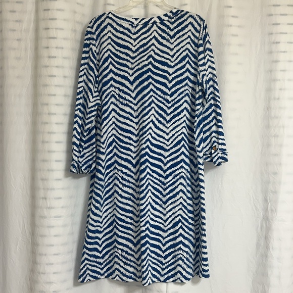 Lilly Pulitzer Rossmore V Neck T Shirt Dress Zebron print Blue/White Size XLarge - Picture 2 of 7